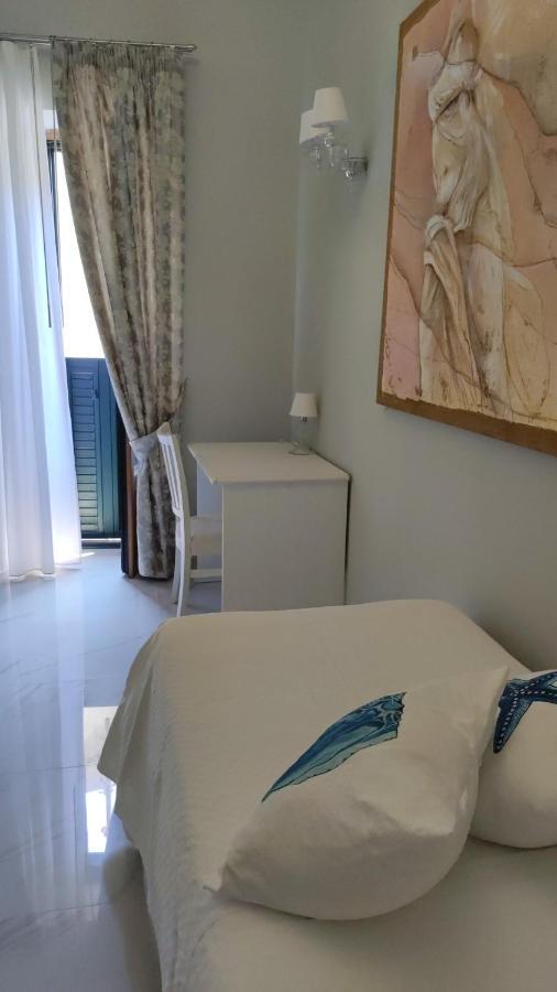 Lipari Suite B&B Экстерьер фото